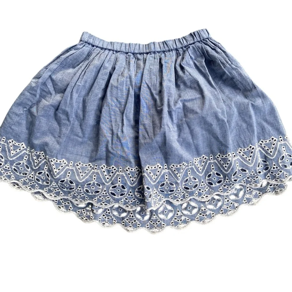 Gap Girl’s Kids Chambray Eyelet Flippy Skirt Size M Lined Elastic Waist Spring